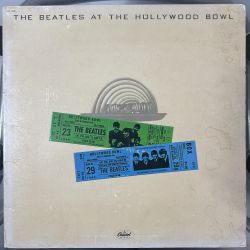 THE BEATLES AT THE HOLLYWOOD BOWL PLAK